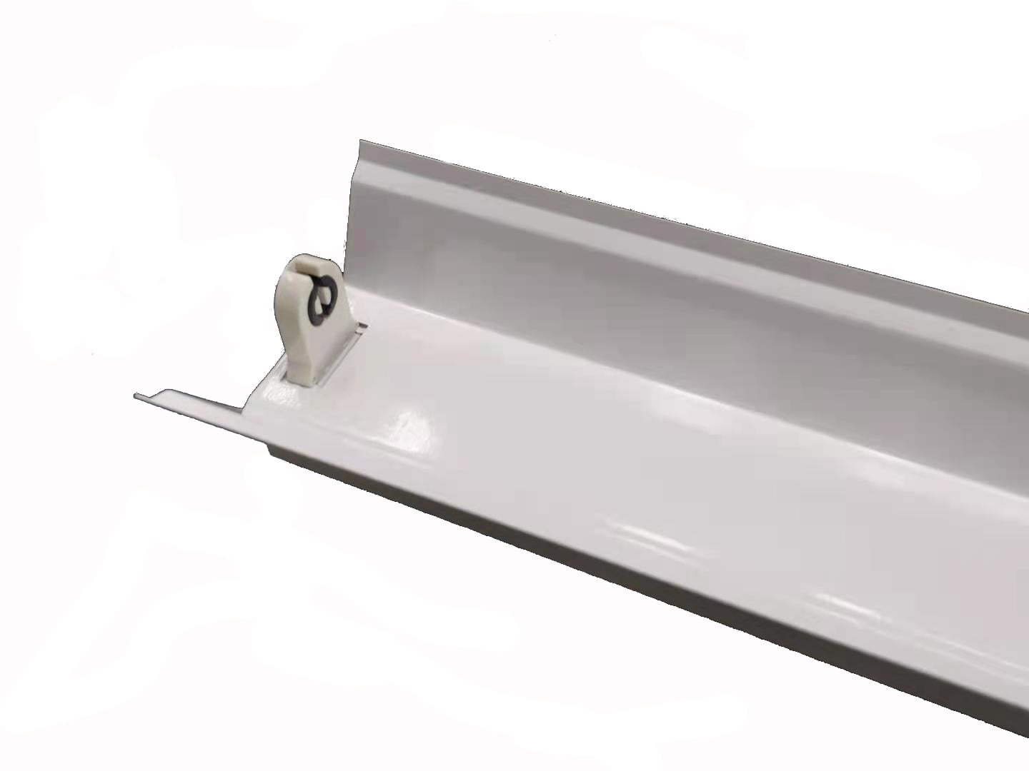 LED SINGLE FIXTURE WITH REFLECTOR -03