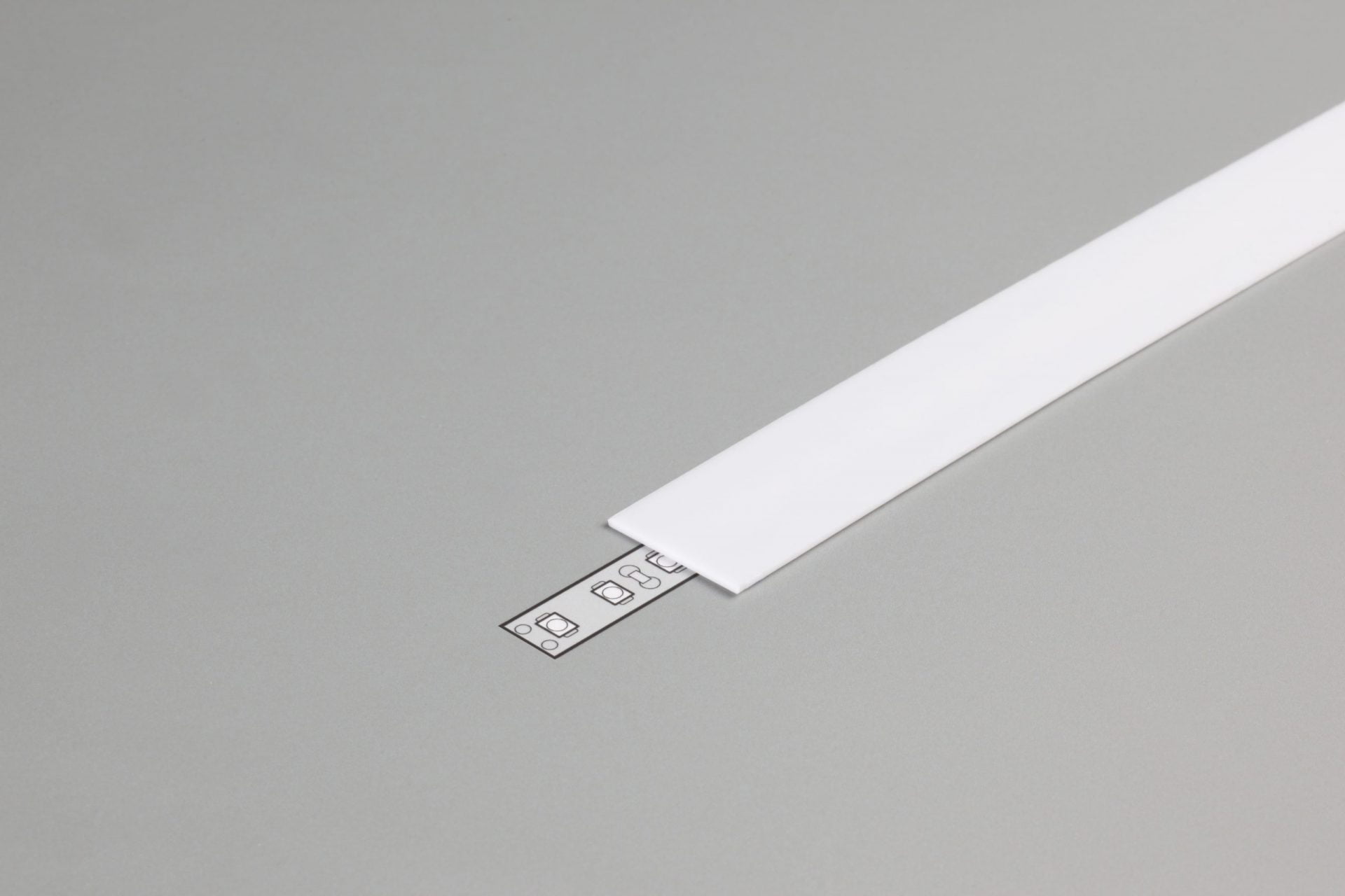 COVER SCHUIF 2MT SURFACE 14MM + CABI 12MM-0 COVER SCHUIF 2MT SURFACE 14MM + CABI 12MM-0